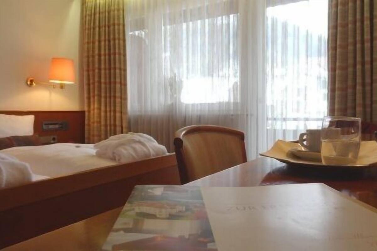 Standard Single Room | Ropa de cama de alta calidad y camas Select Comfort