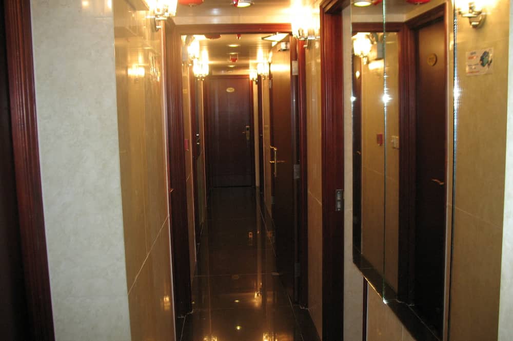 1ST Homestay - HK Taiwan Hostel