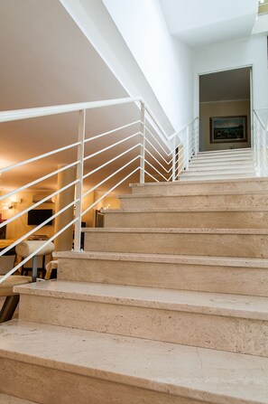 Interior detail - Hotel Demar (Olbia)