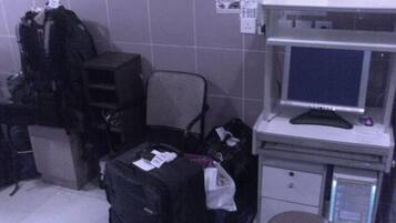 Televisión LED de 32 pulgadas con canales digitales, una Smart TV