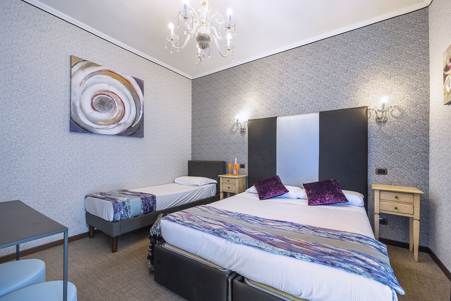 1 bedroom, hypo-allergenic bedding, minibar, in-room safe