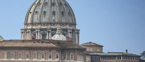 A large dome structure with classical architecture, likely a historical building.