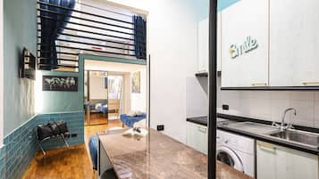 Family Suite, 1 Bedroom, Kitchenette | 1 bedroom, hypo-allergenic bedding, minibar, in-room safe