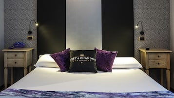 1 bedroom, hypo-allergenic bedding, minibar, in-room safe