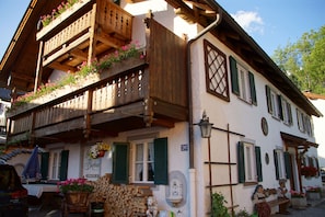 Property grounds - Hotel & Gasthof Fraundorfer (Garmisch-Partenkirchen)