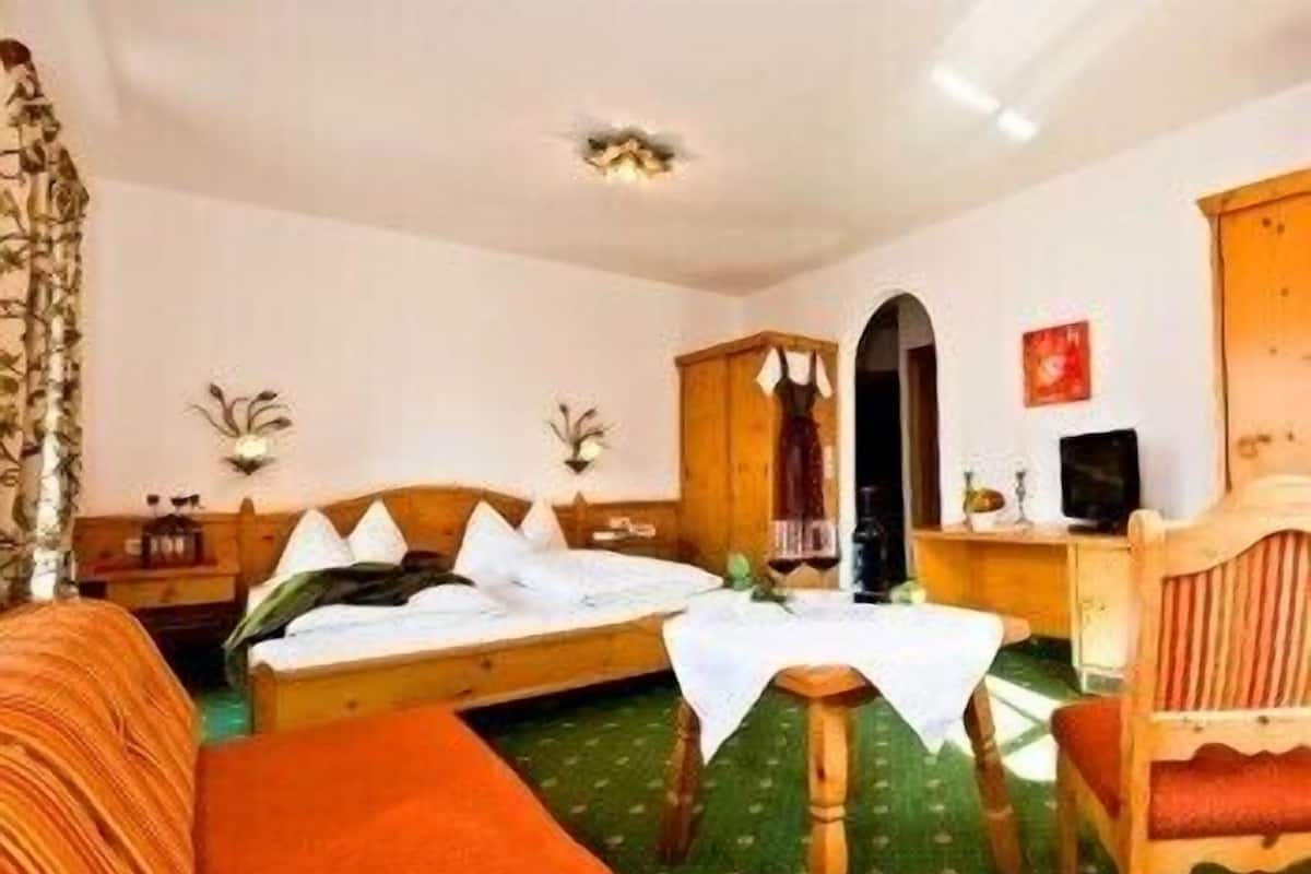 Familien-Suite, 2 Schlafzimmer, Bergblick