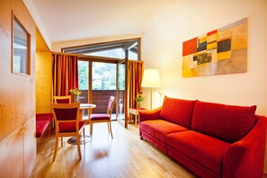 Studio, 1 Bedroom, Balcony, Mountainside | Room amenity - Hotel Gasthof Mitteregger (Kaprun)