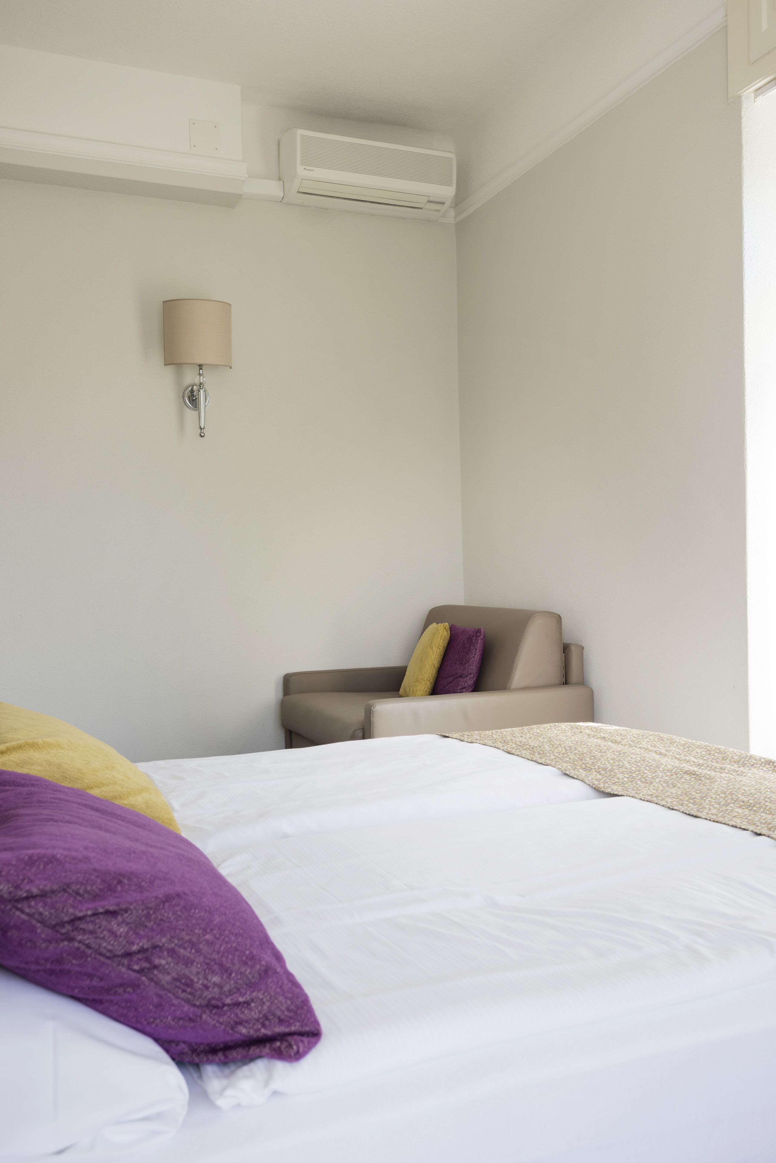 superior triple room | minibar, in-room safe, desk, free wifi