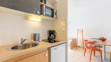 One Bedroom Apartment | Private kitchen | Fridge, microwave, stovetop, coffee/tea maker