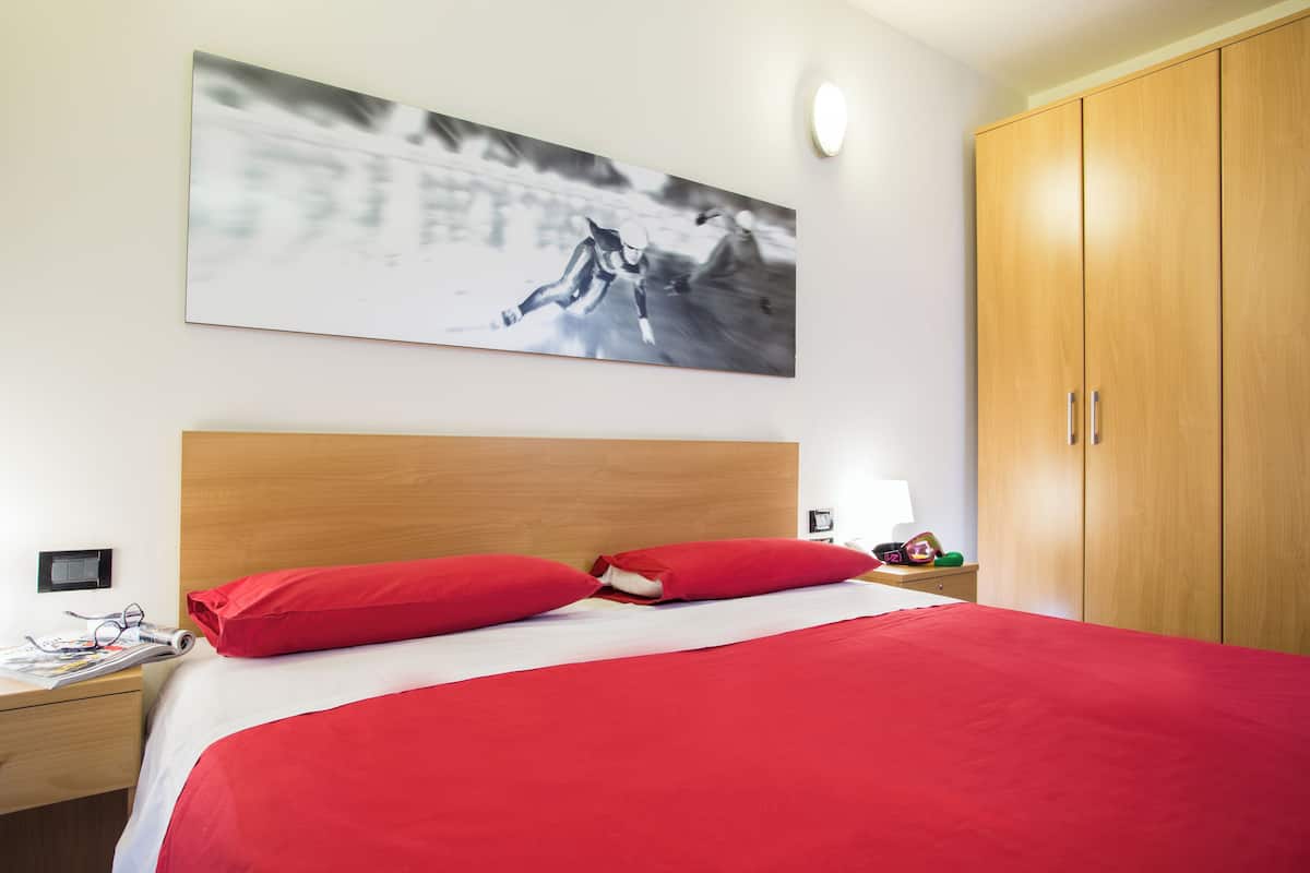 1 bedroom, minibar, in-room safe, blackout curtains