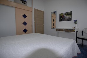 Frette Italian sheets, premium bedding, down comforters