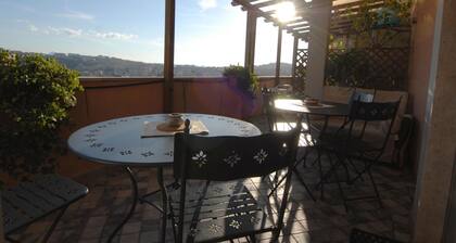 Nughe'e'Oro Guesthouse Homestay