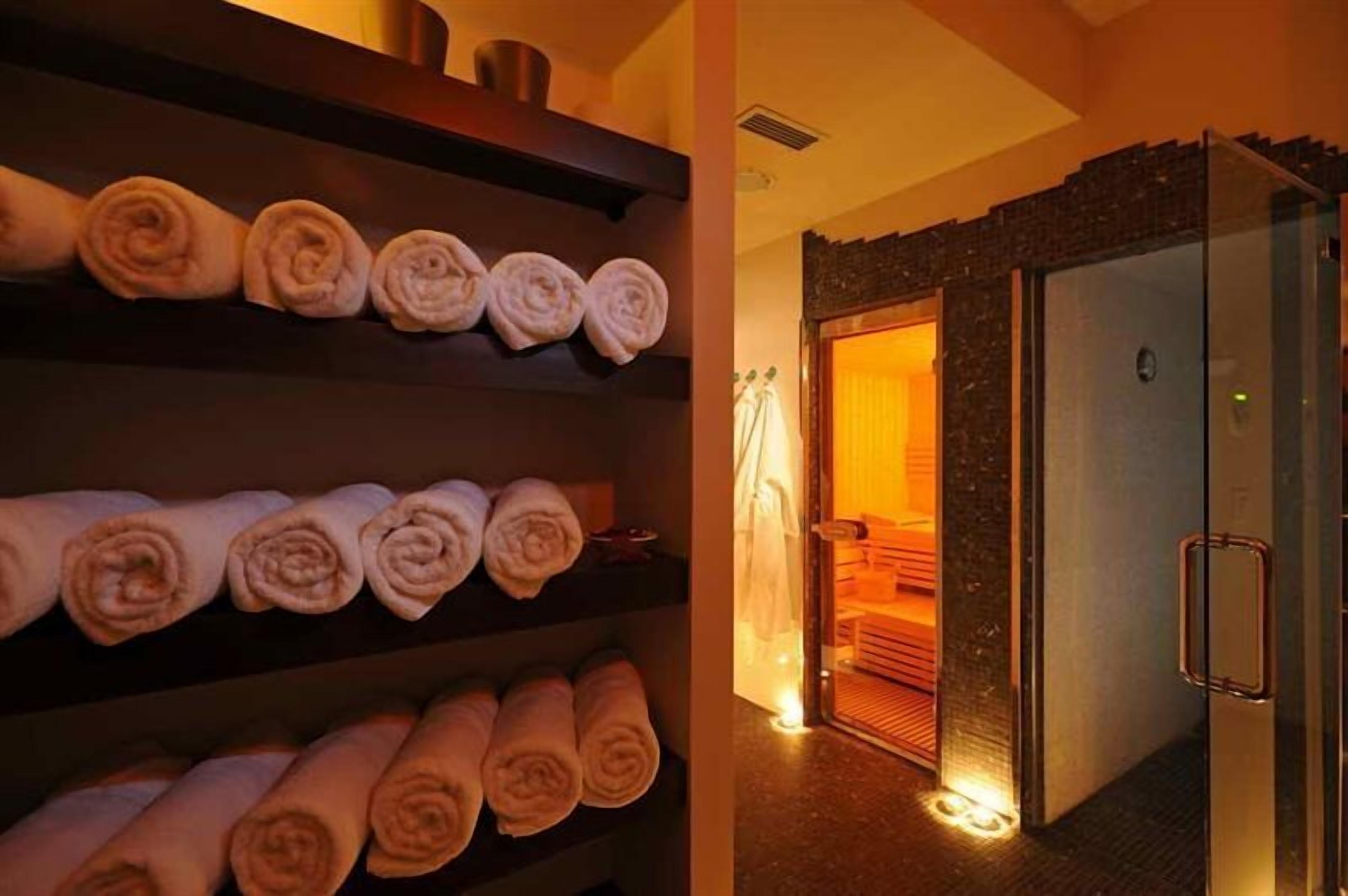 sauna, sports massages, massages