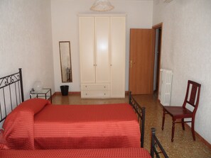 1 bedroom, rollaway beds, free WiFi - B&B Chimera (Rome)