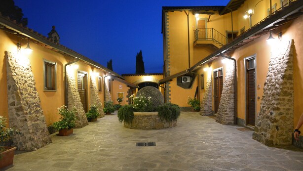 Courtyard - Casale della Certosa (Rome)