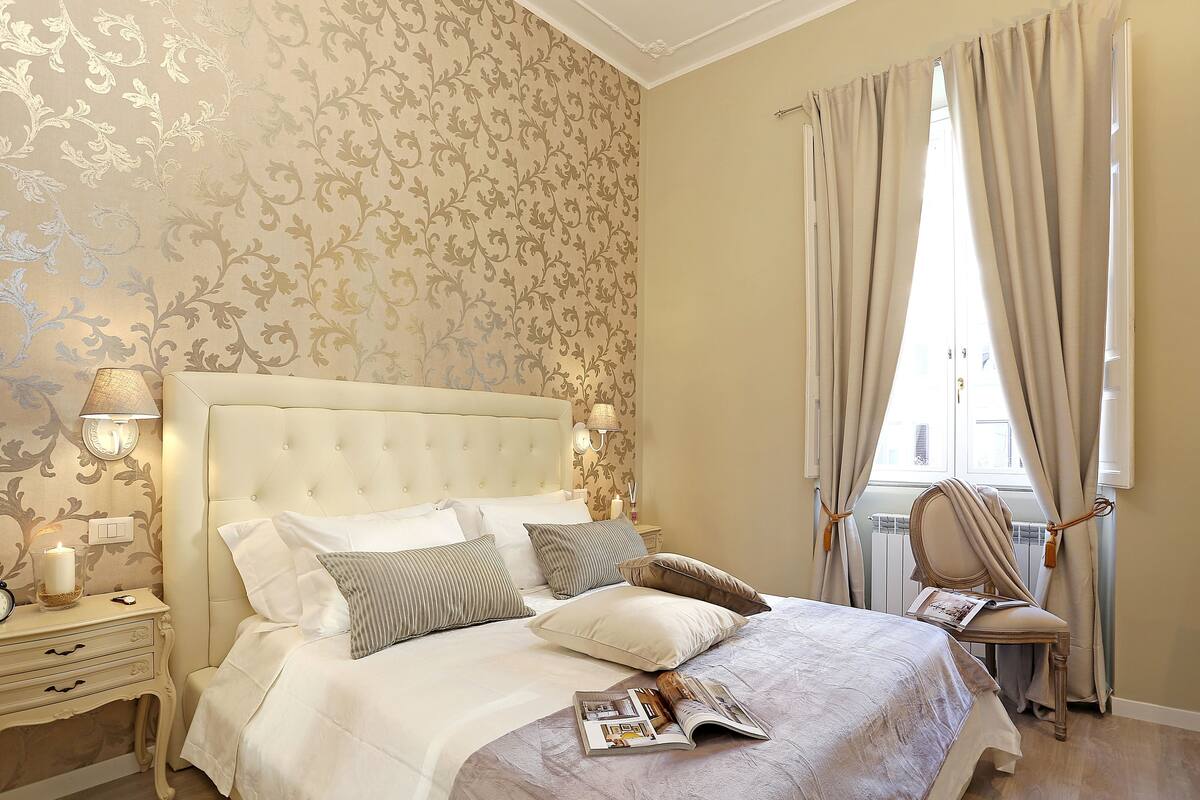 Premium bedding, down comforters, desk, blackout drapes