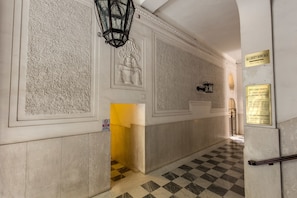 Detall de l'interior
