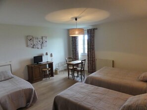 Coffres-forts dans les chambres, bureau, chambres insonorisées