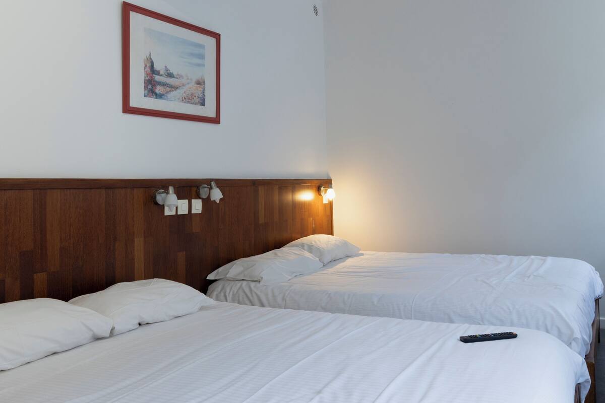 Quadruple Room, Private Bathroom | Premium bedding, in-room safe, desk, rollaway beds (surcharge)