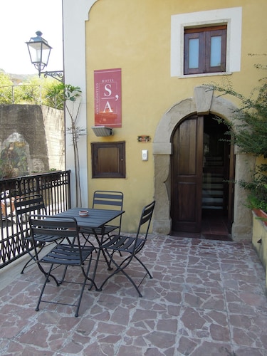 Sant'Agostino Guest Rooms