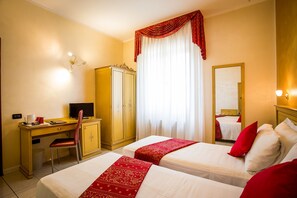 Classic Double or Twin Room | Hypo-allergenic bedding, down comforters, pillowtop beds, minibar - Piccolo Hotel Nogara (Nogara)