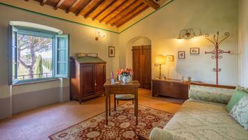 Svit | Vardagsrum | 32-tums tv med digitalkanaler