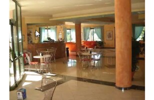 Sala de estar en el lobby