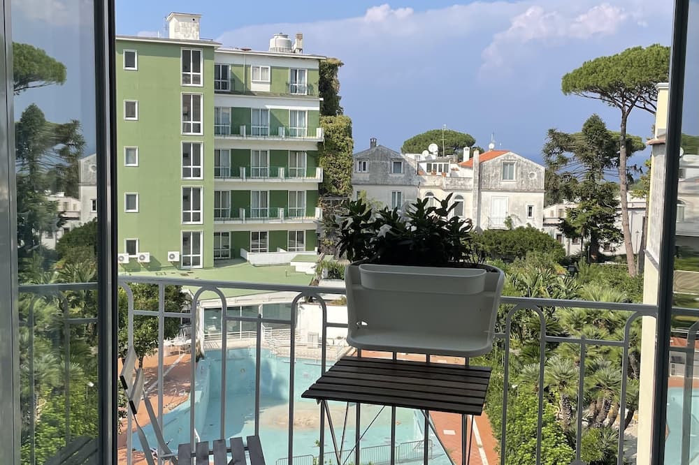 Sorrento Flats