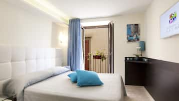 Classic Room | Premium bedding, down comforters, memory foam beds, free minibar items