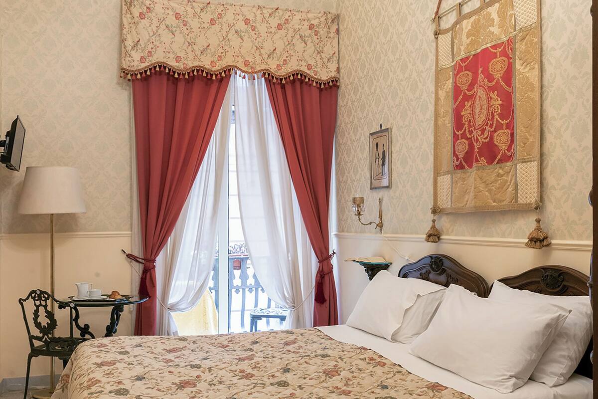 Classic Double Room, Non Smoking, Balcony