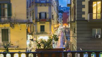 Deluxe kamer, 1 twee- of 2 eenpersoonsbedden, niet-roken, privébadkamer | Terras