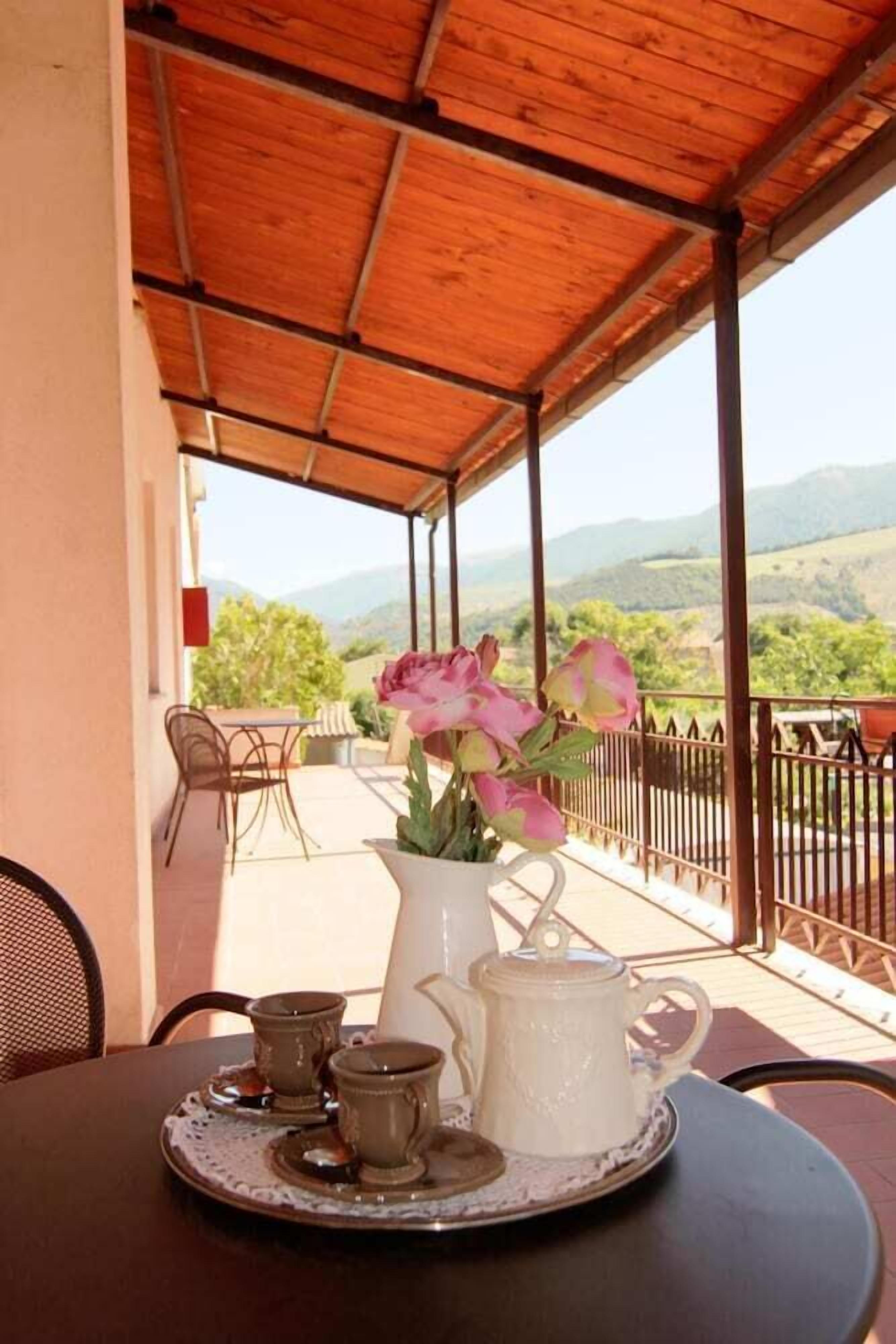 تناول الطعام بالخارج