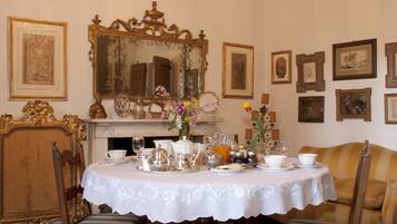Colazione continentale inclusa, servita tutte le mattine