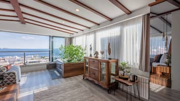 Exclusive Double Room | 1 bedroom, premium bedding, minibar, in-room safe