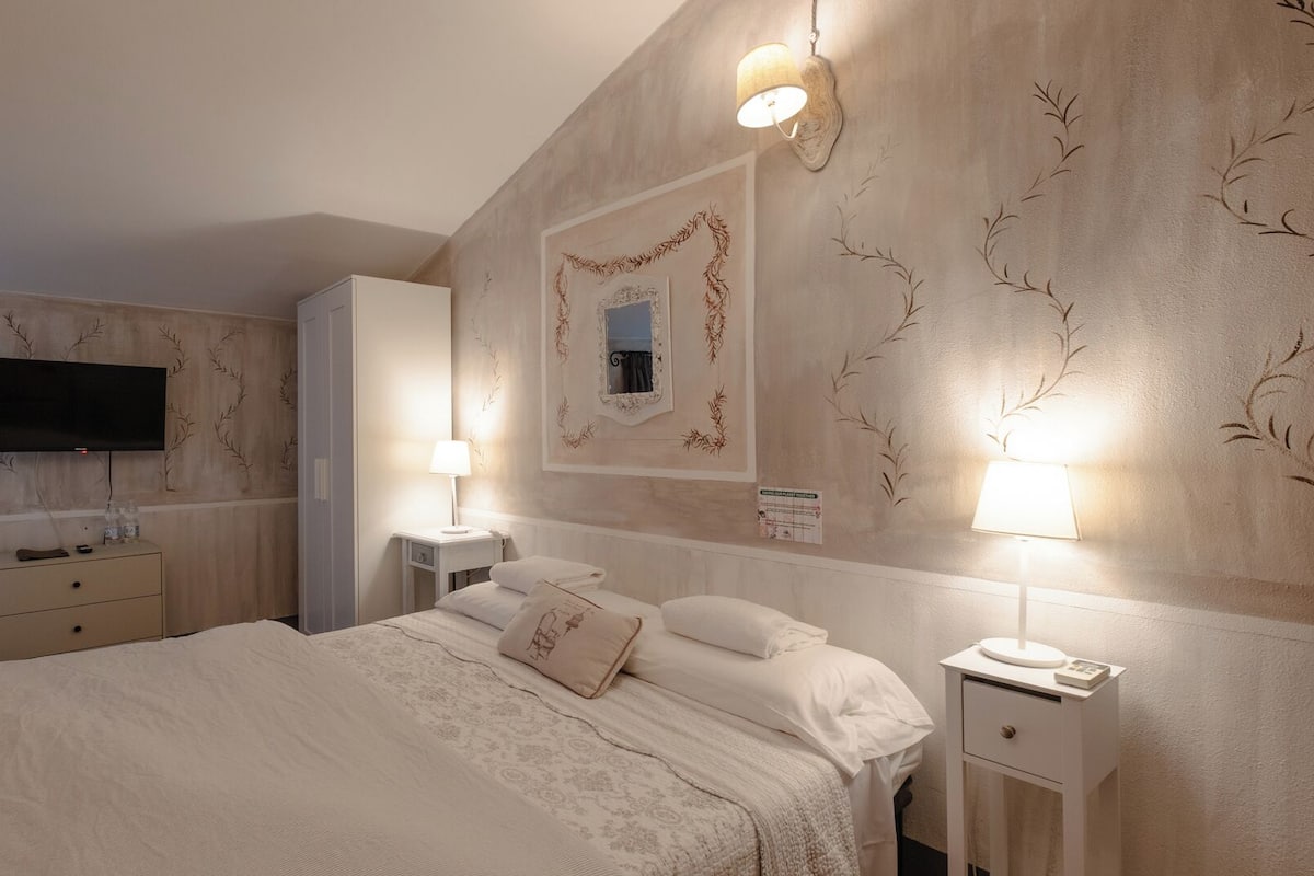 Basic Double Room, 1 Bedroom (Torre Ficarelli)