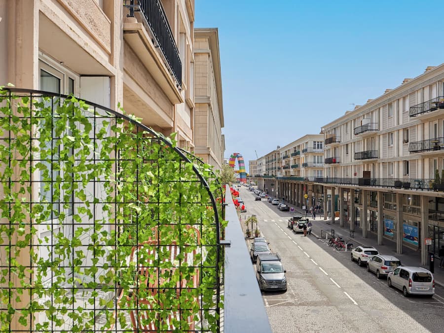 Comfort Double Room | In-room safe, desk, blackout drapes, iron/ironing board