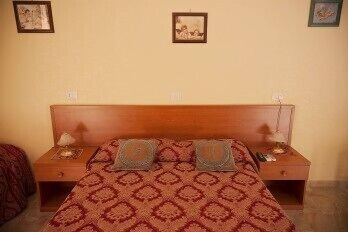 Chambre double | Minibar, coffre-fort, système d’insonorisation, lit de bébé