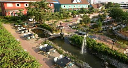 13 Coins Airport Grand Resort