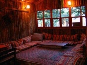 Executive lounge - Bayrams Tree Houses (Kumluca)