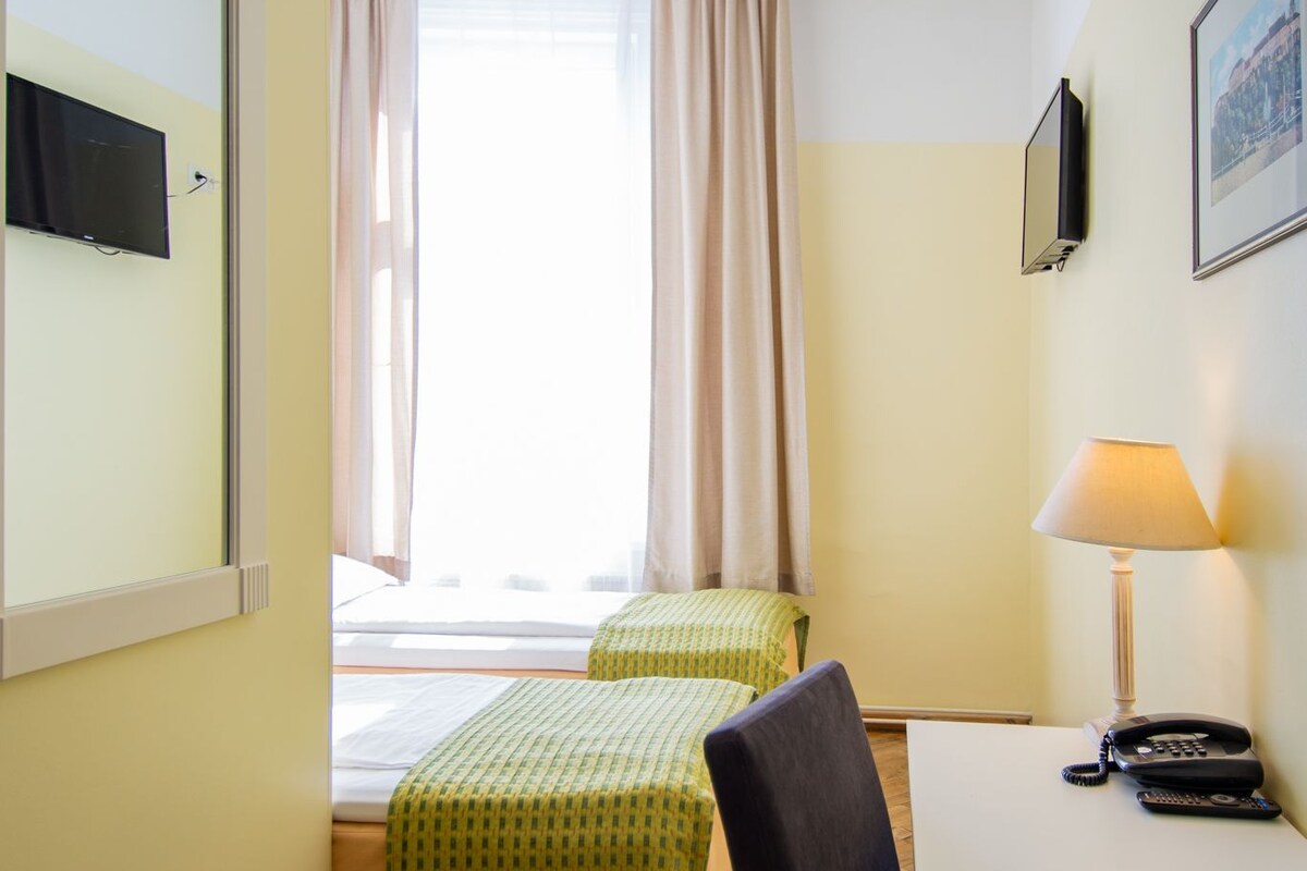 Chambre Économique avec lits jumeaux, 2 lits une place