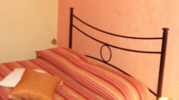 Triple Room, Private Bathroom | Frette Italian sheets, free WiFi