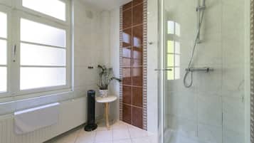 Standard Double Room, Shared Bathroom | Bathroom | Hair dryer, towels