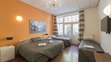 Standard Double Room, Shared Bathroom | Cots/infant beds, rollaway beds, free WiFi, bed sheets