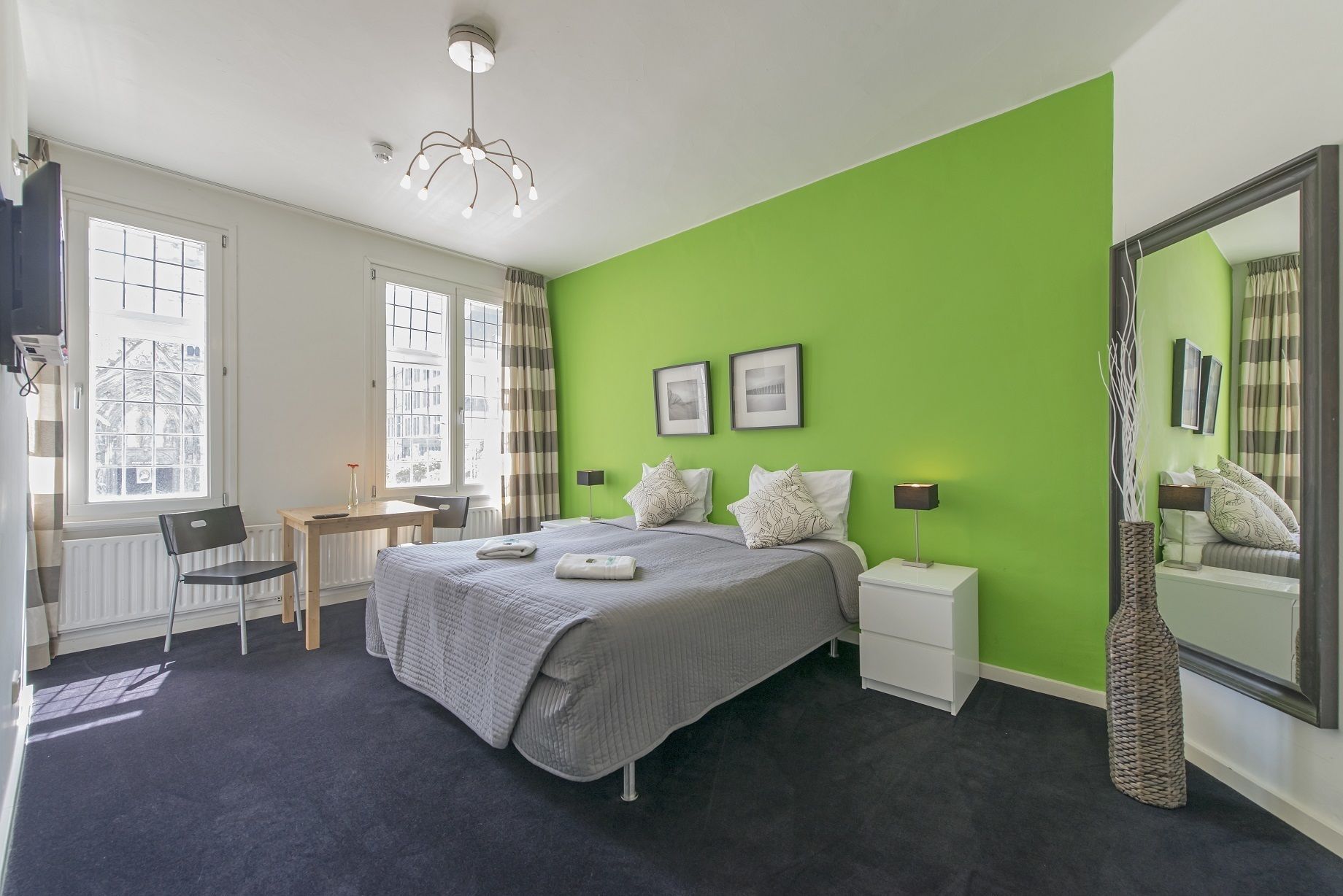 Dubbelrum - privat badrum | Barnsängar, extrasängar, gratis wi-fi och sängkläder