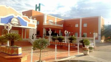 Façade de lâhĂ©bergement