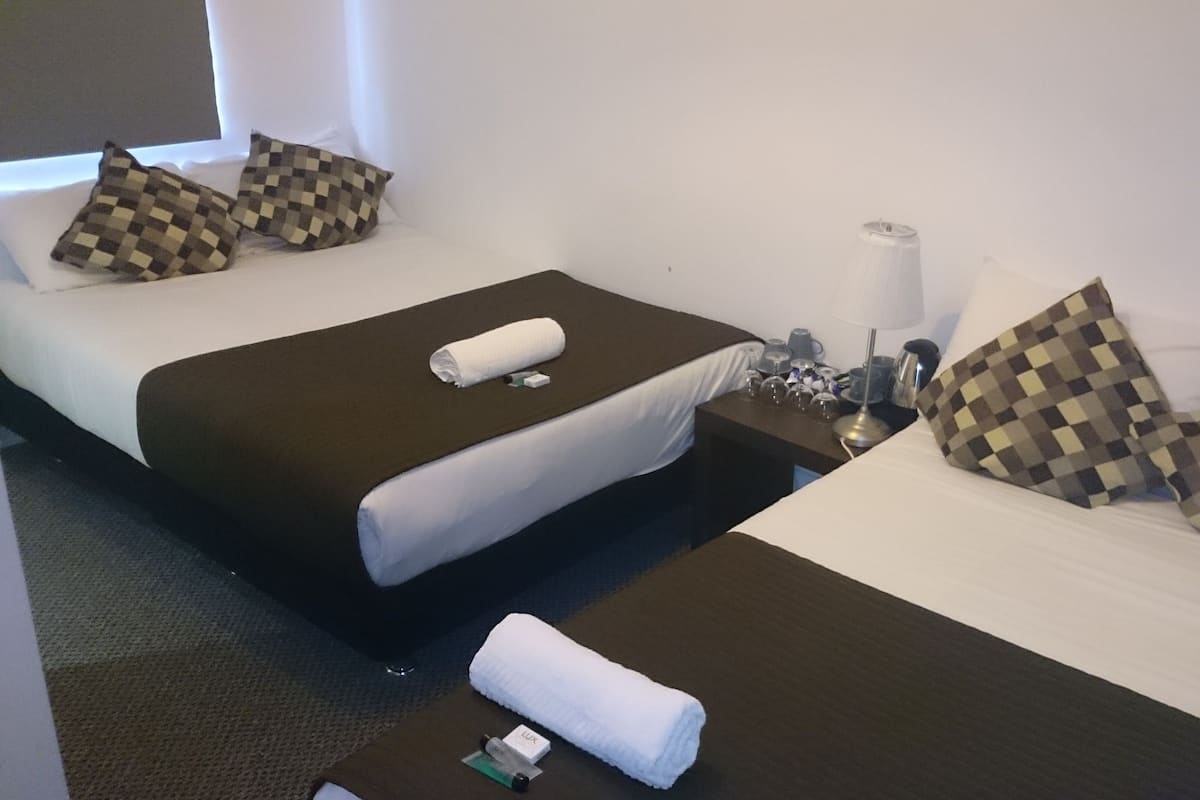 Hochwertige Bettwaren, Betten mit Memory-Foam-Matratzen