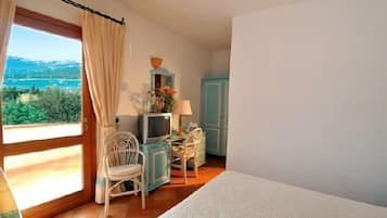 Minibar, in-room safe, desk, cots/infant beds