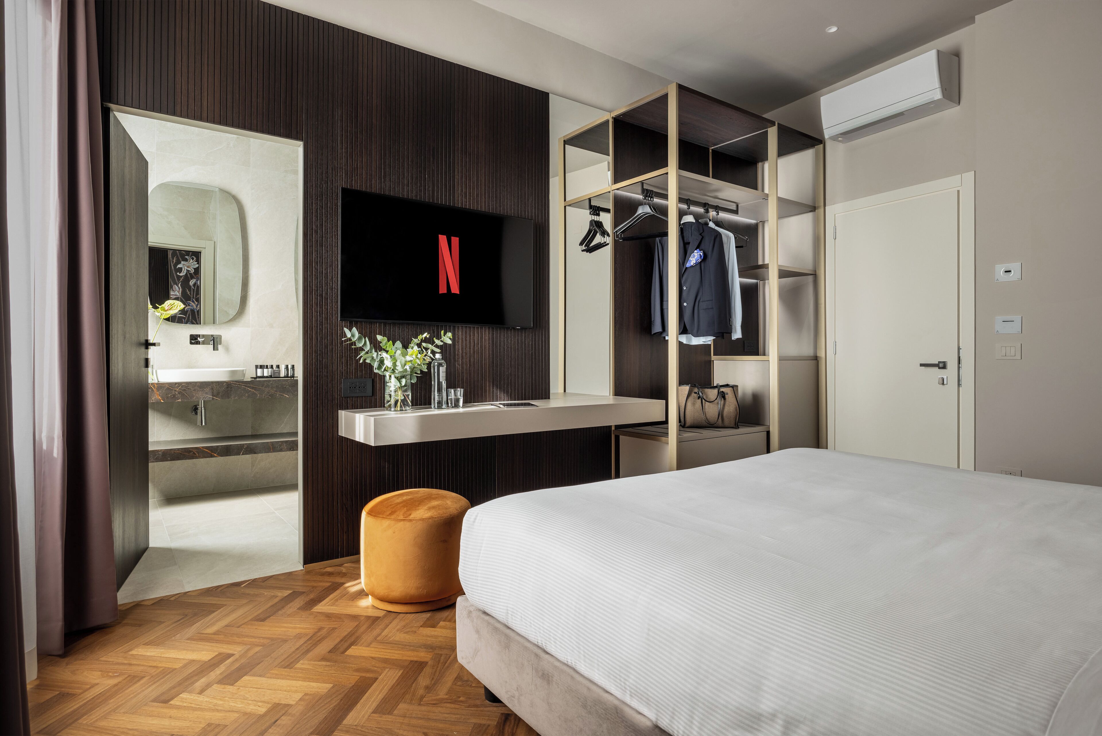 Photo - Aramis Deluxe Rooms