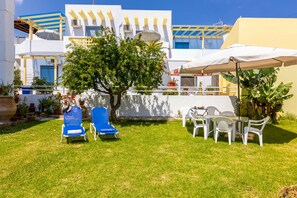 Garden - Joanna Hotel (Malevizi)