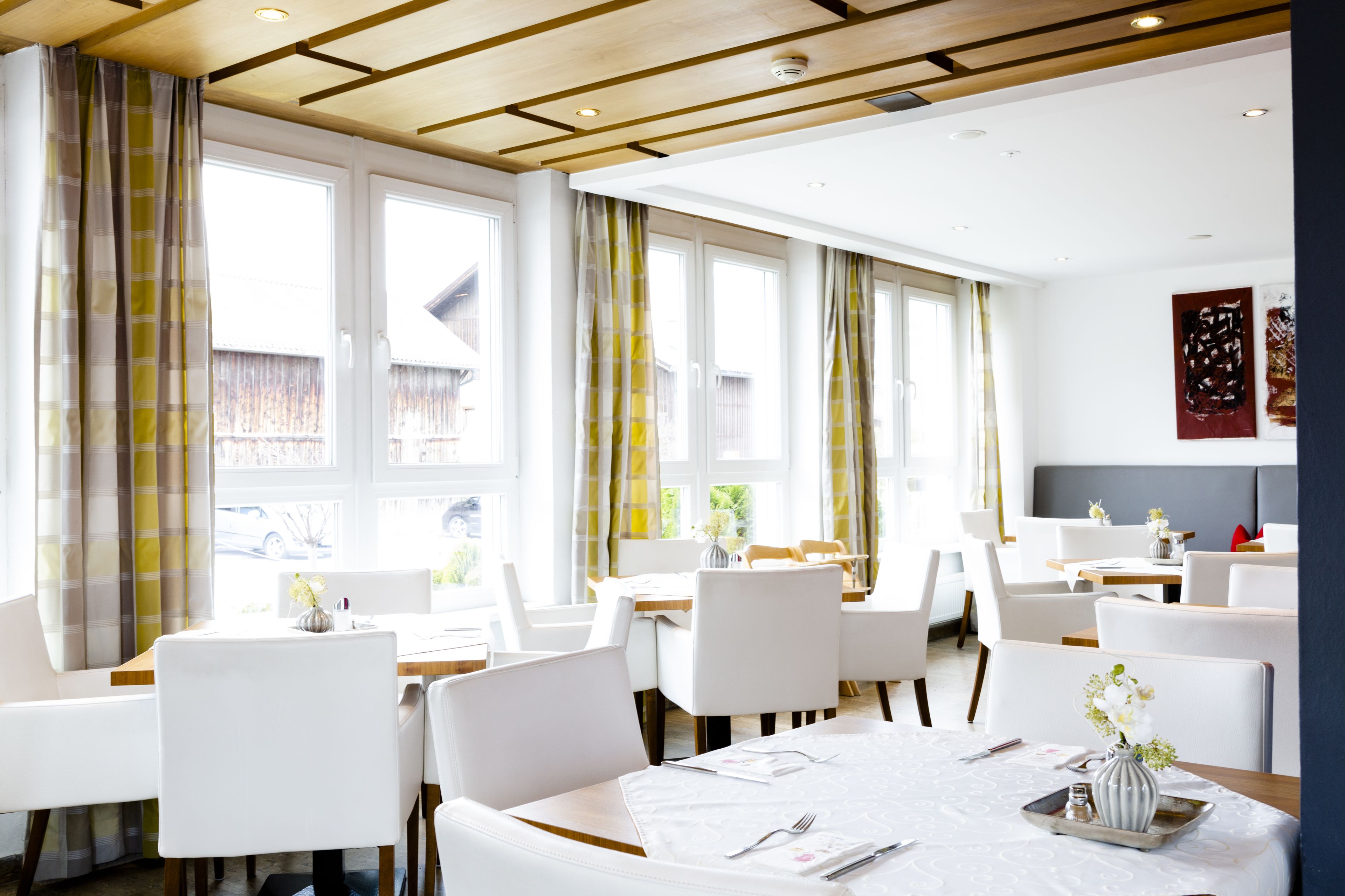 daily buffet breakfast (eur 15 per person)